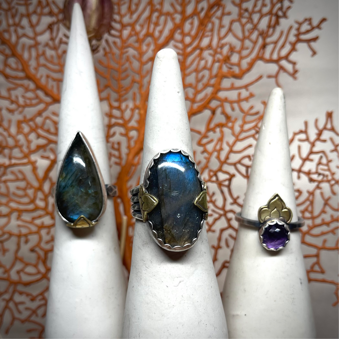 Oval Lotus Labradorite Ring