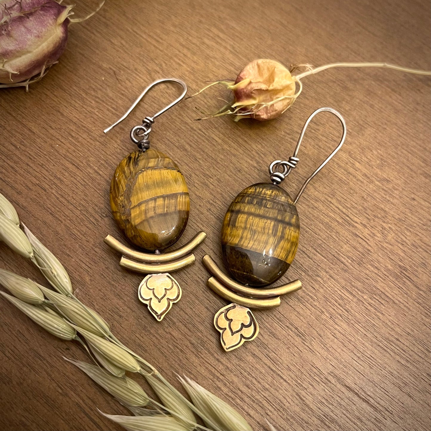 Tiger Eye Lotus Earring
