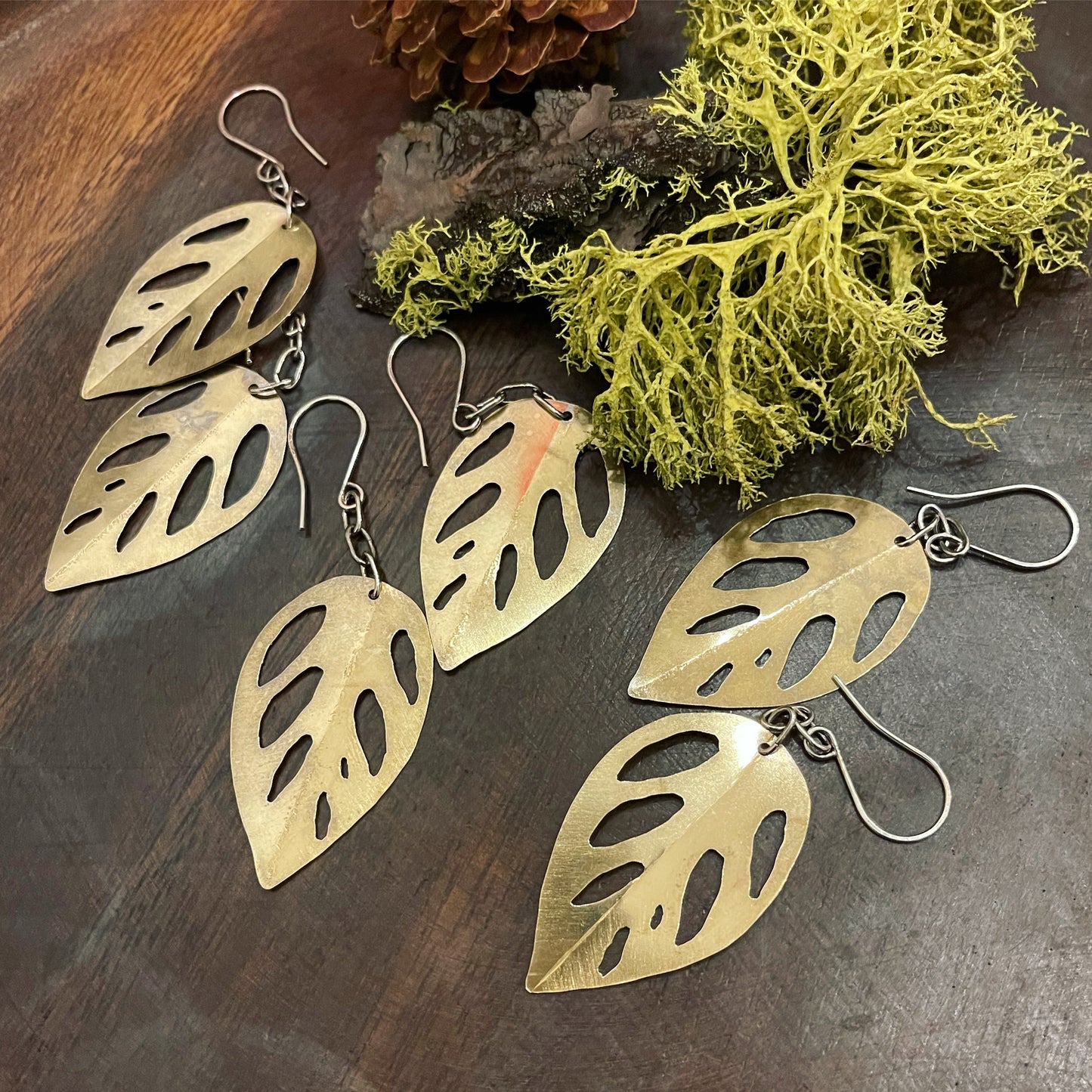 Dangling Leaf Earrings