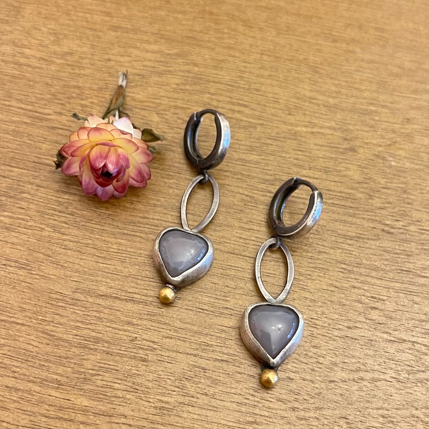 Gray Agate Heart Earrings