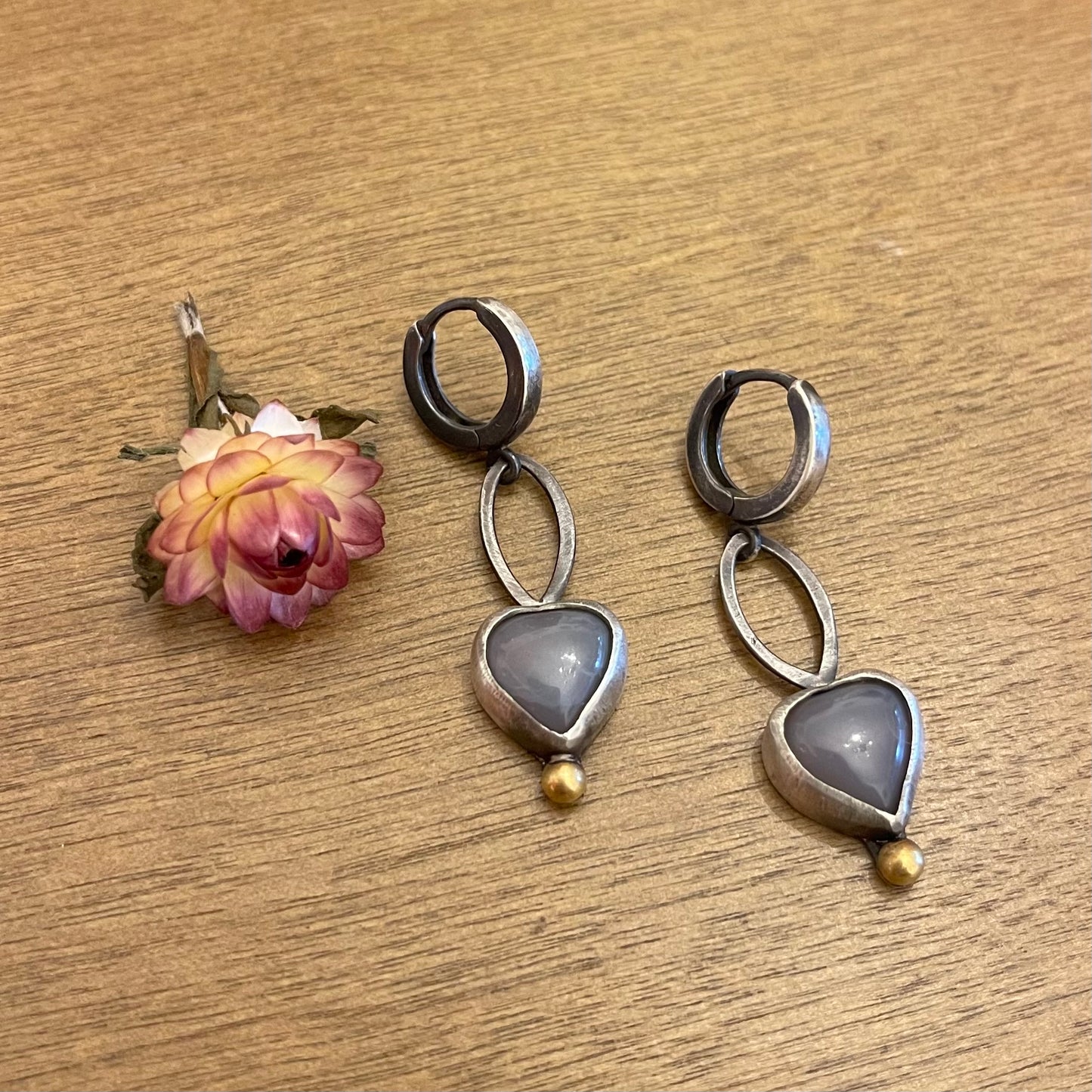 Gray Agate Heart Earrings