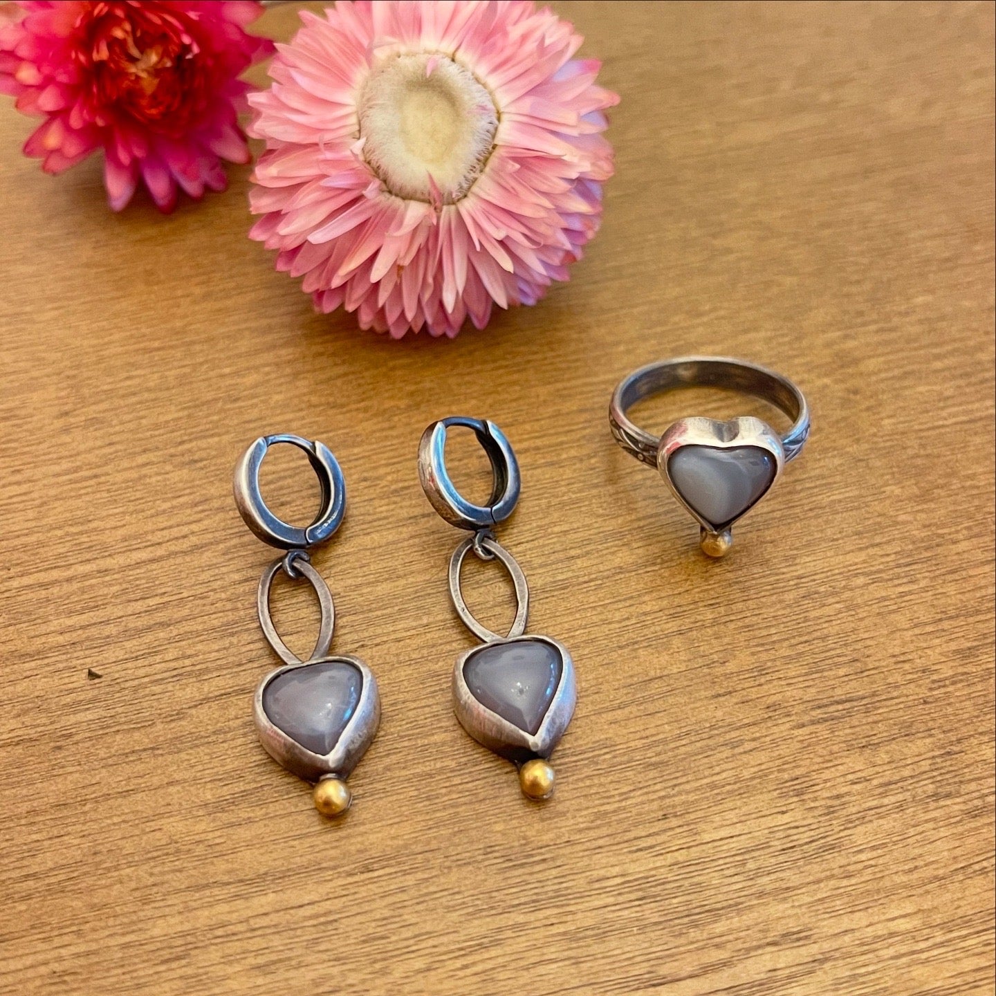 Gray Agate Heart Earrings