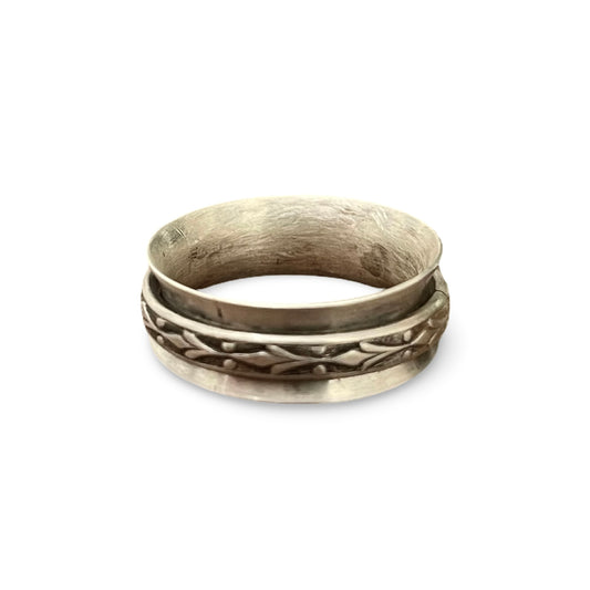 Spinner Ring - Size 8