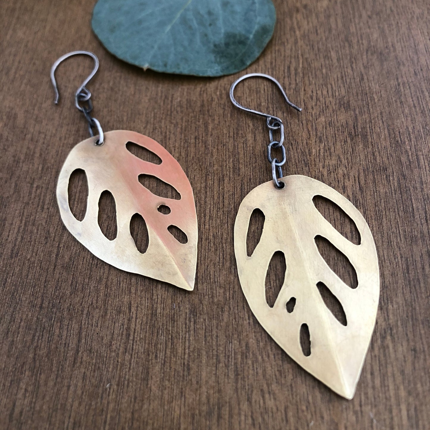 Dangling Leaf Earrings